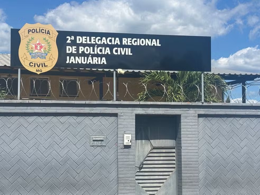 Delegacia da Polícia Civil em Januária — Foto: Izabela Gonçalves