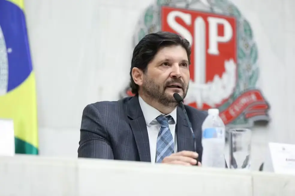 Presidente da Alesp articula encontro com Eduardo Bolsonaro nos EUA; veja o que está em pauta