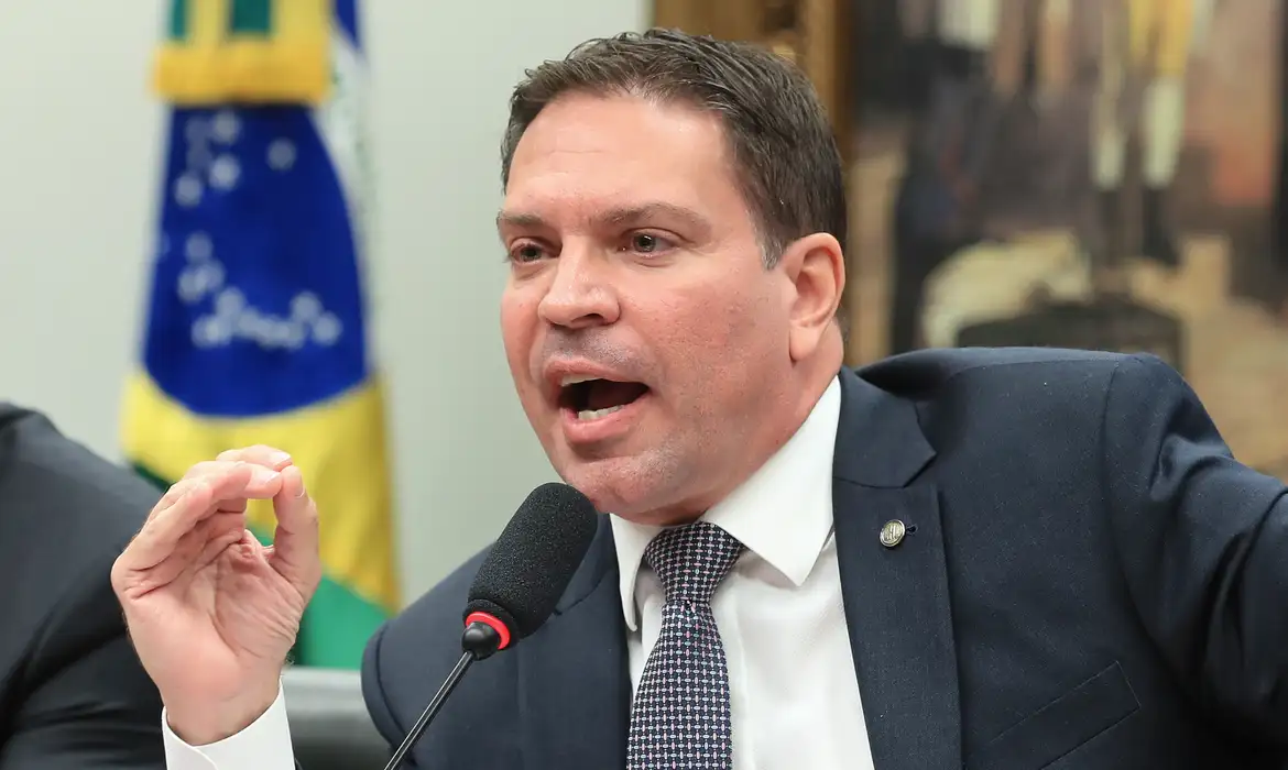 Alexandre Ramagem foi solto nesta quarta-feira (Foto: Lula Marques / Agência Brasil)