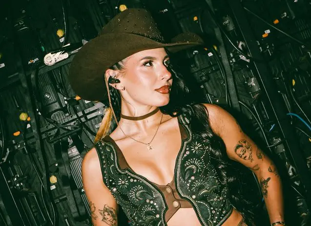 Indireta para Virginia? Ana Castela causa nova polêmica nas redes (Foto: Redes Sociais)