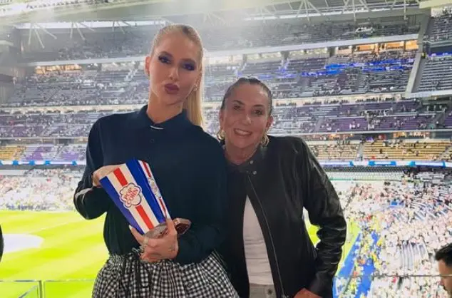 Virginia e mãe ganham presentes luxuosos de Vini Jr. no Dia das Mães (Foto: Redes Sociais)