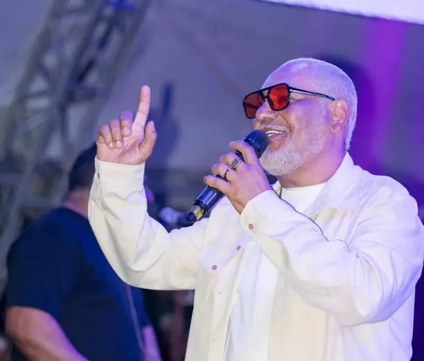 Ex-Exaltasamba, cantor famoso segue internado em hospital e equipe atualiza estado de saúde; confira (Foto: Redes Sociais)