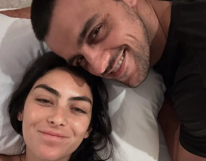 Esposa de galã da Globo passa por cirurgia de emergência e assusta fãs (Foto: Redes Sociais)
