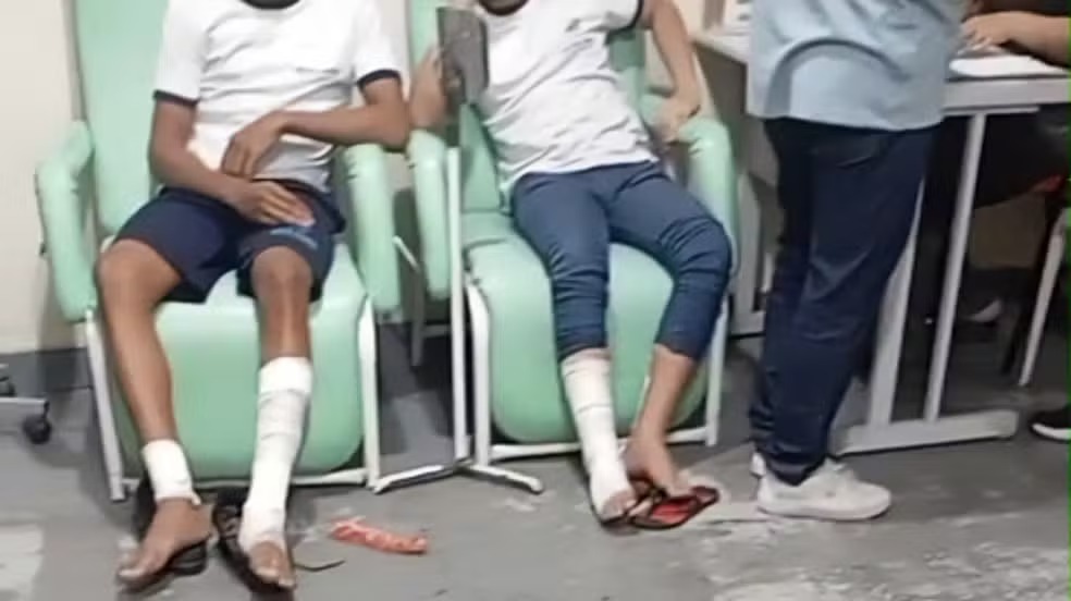 Feridos na explosão em escola de Belford Roxo — Foto: Reprodução