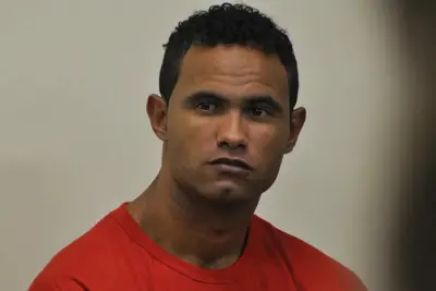 Justiça encerra processo de goleiro Bruno após nova prisão