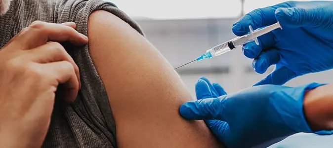 Pacientes recebem água destilada no lugar de vacina da gripe