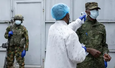 Surto de Ebola avança na África, já soma mais de 1.400 casos e enfrenta obstáculos para controle