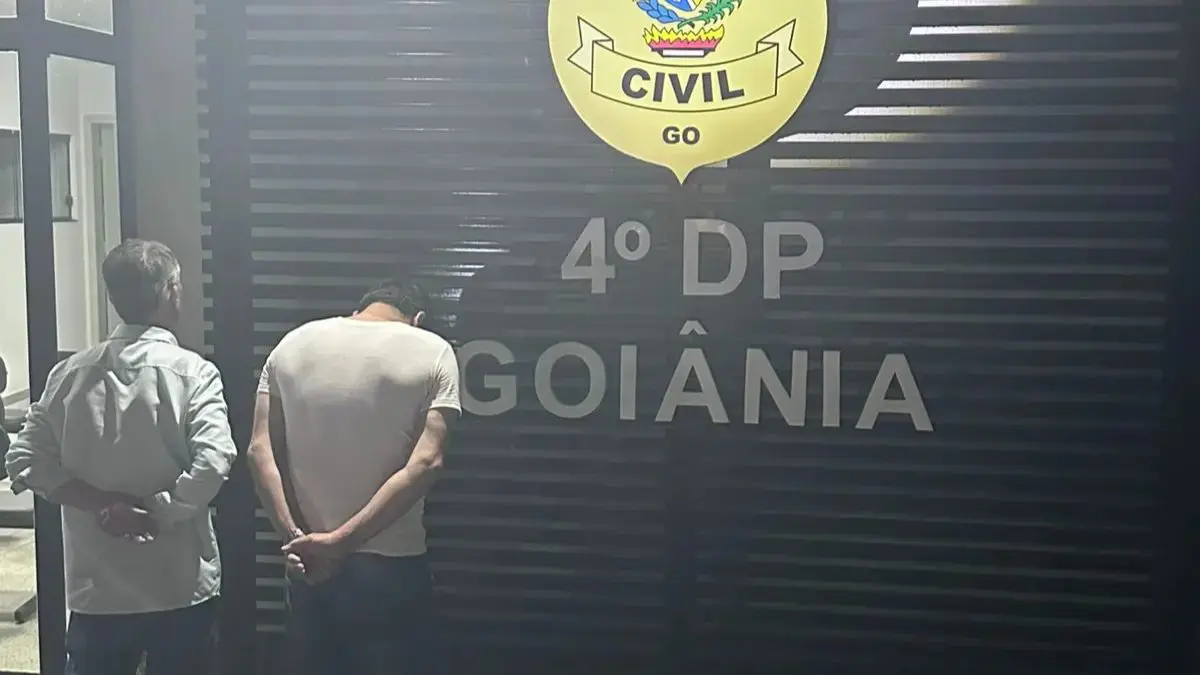 Suspeito foi detido por crime forjado (Foto: Polícia Civil GO)
