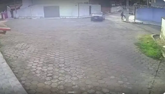 Vídeo registra momento em que mãe e filha são sequestradas (Foto: Redes Sociais)