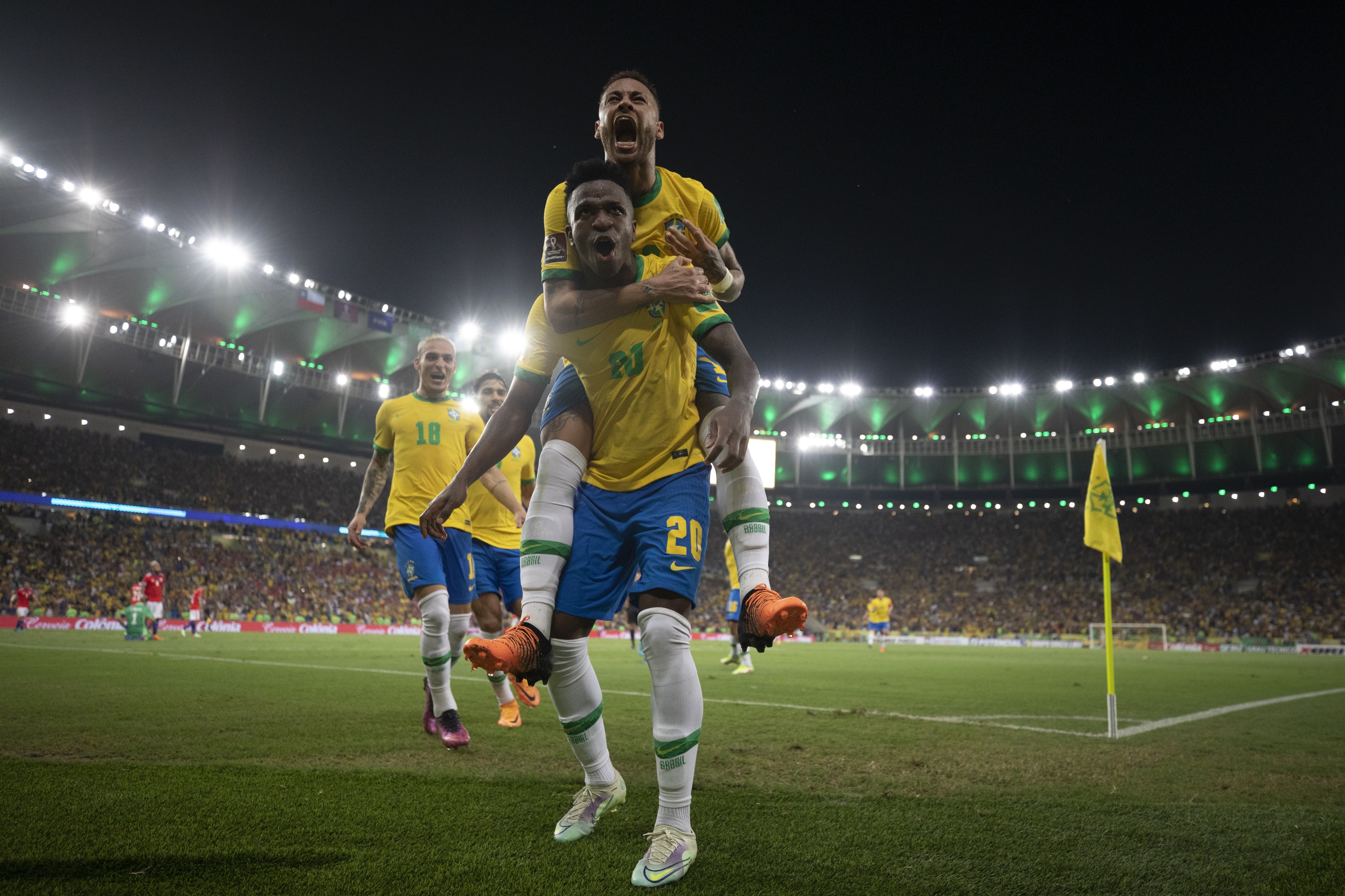 Virginia conta segredo bombástico de Vini Jr. envolvendo Neymar (Foto: Redes Sociais)