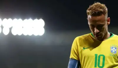 Ancelotti abre o jogo sobre futuro de Neymar na Seleção após lesão; veja vídeo