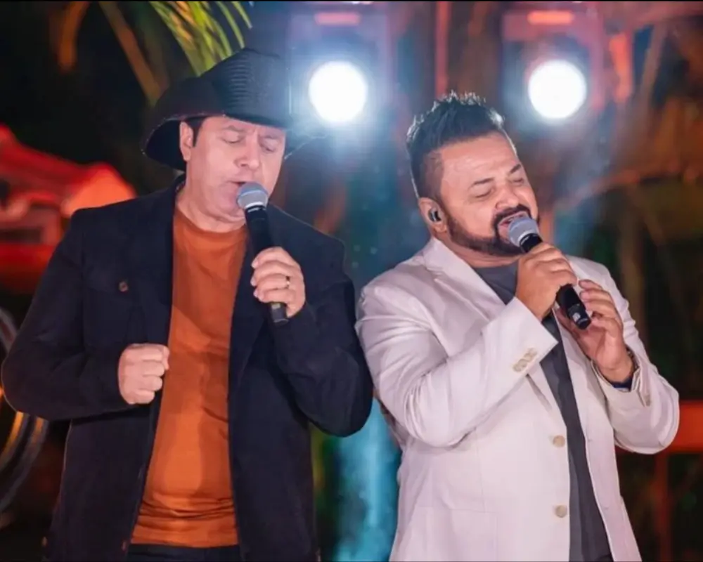 Dupla sertaneja Renan e Ray. (Reprodução / Instagram)