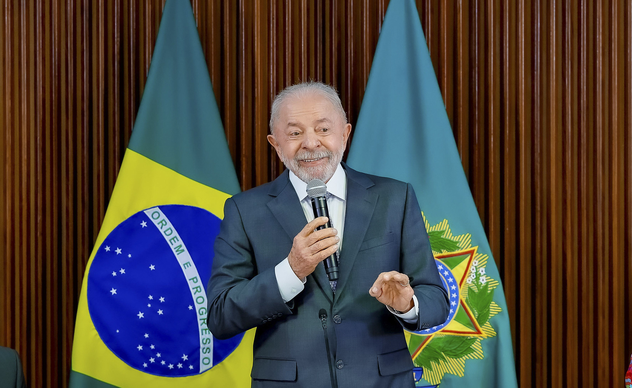 Lula sanciona programa 'CNH do Brasil'
