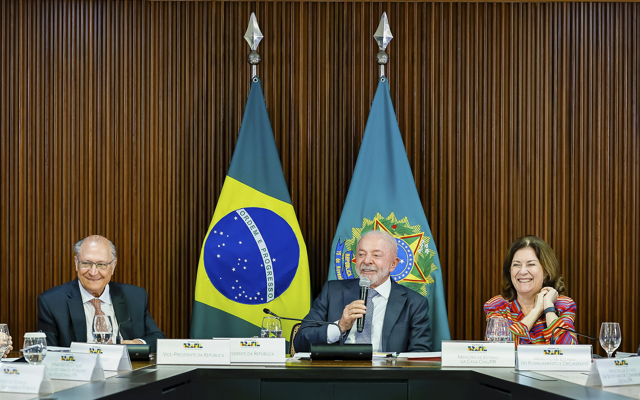 Lula em reunião ministerial no Palácio do Planalto