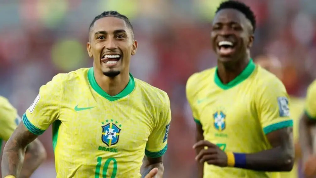 Raphinha e Vini Jr.
