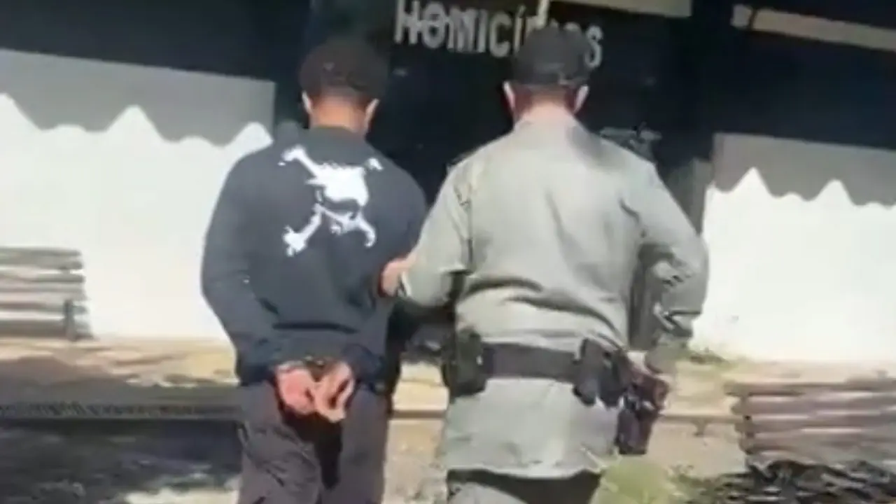 Homem preso por matar o filho de 9 meses (Foto: reprodução)