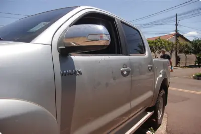 Jovem de 14 anos é flagrada dirigindo caminhonete e motivação impressiona