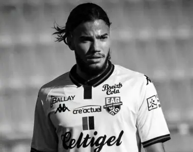 Promessa do futebol tem morte cerebral confirmada após acidente