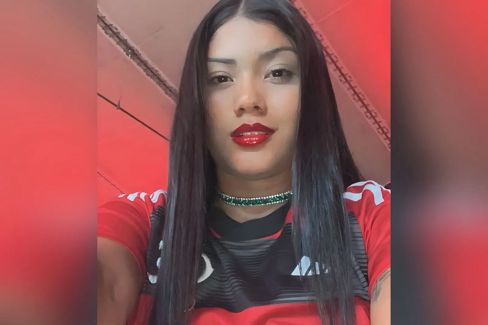 Jovem de 22 anos é encontrada morta após sessão de 'tribunal do crime'  (Foto: Reprodução/Redes sociais)