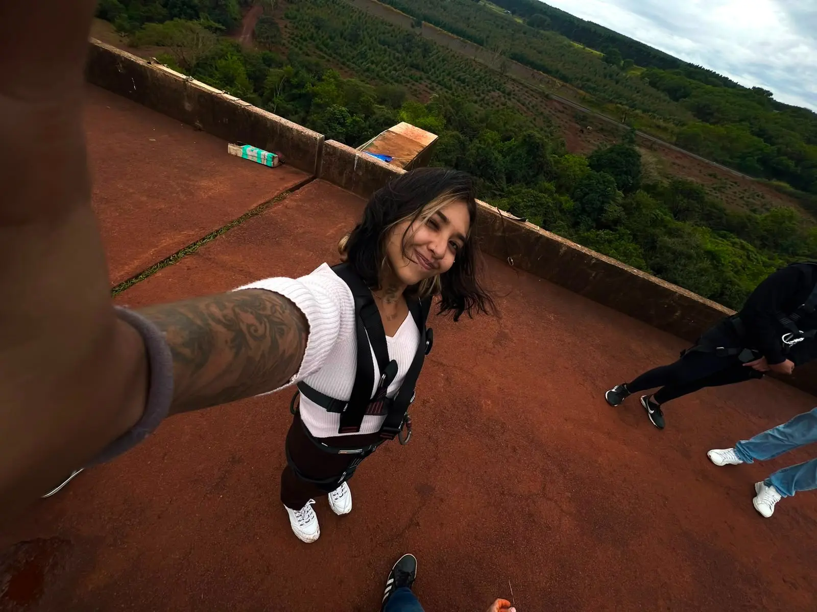  Thais Macedo - Empresária Pulou de rope jump um dia antes da tragédia com Eduarda (Foto: Arquivo Pessoal)