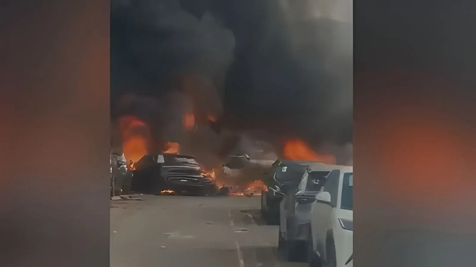 Acidente envolvendo dois helicópteros no Rio (Foto: Reprodução/Redes sociais)