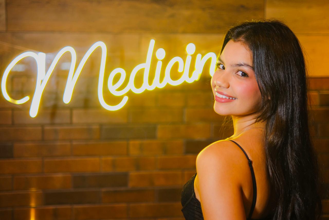 A estudante de medicina, Sabrina Pricolo - Foto: Arquivo Pessoal