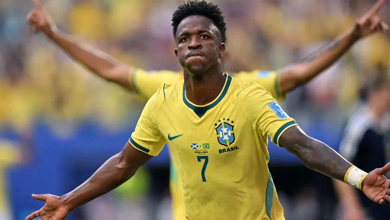 Vinícius Júnior comemora gol na vitória do Brasil sobre a Escócia. Foto: FIFA.