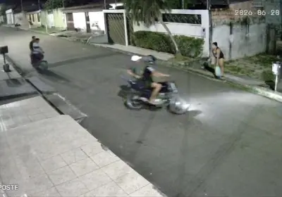 Ladrões levam celular com documentos de filho autista e mãe faz apelo emocionante
