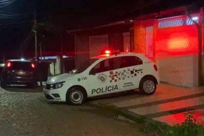 Filho é preso após matar mãe e esconder corpo em saco plástico dentro de casa