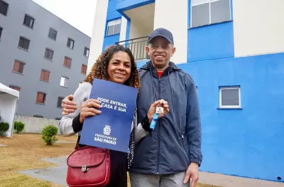 Prefeitura de São Paulo entrega moradias para famílias da Zona Sul