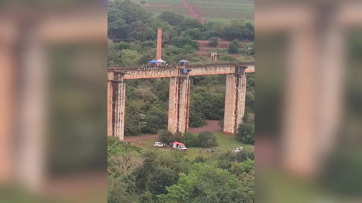 Jovem foi jogada de rope jump sem equipamentos de segurança, em Limeira, no interior de São Paulo - Foto: Reprodução