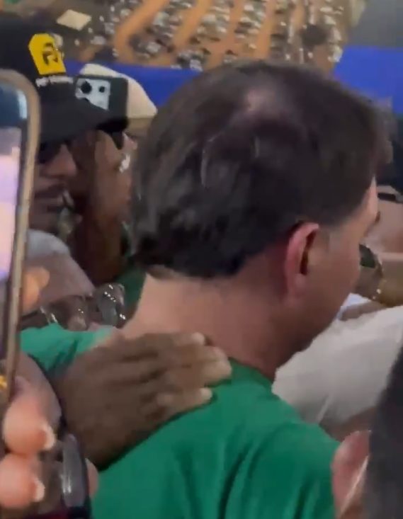 Flávio Bolsonaro participou de evento na Bahia
