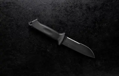 Porteiro é morto a facadas por morador após confusão