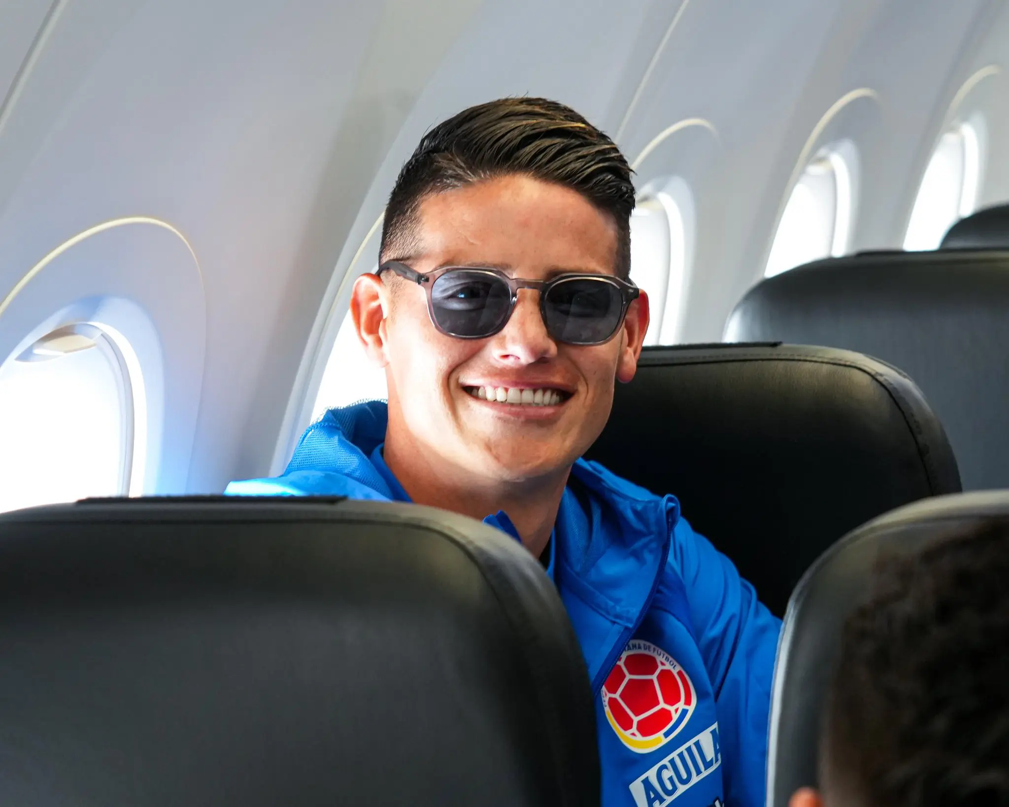 James Rodríguez comete gafe (Foto: Federação Colombiana)
