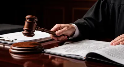 Júri Popular: é obrigatório comparecer? Entenda como funciona no Brasil