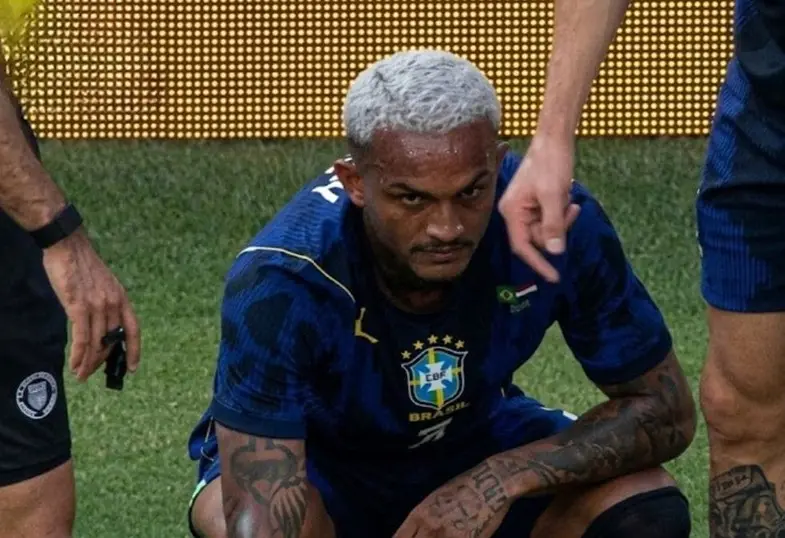 Esposa de Wesley desabafa após lesão tirar jogador da Copa do Mundo
