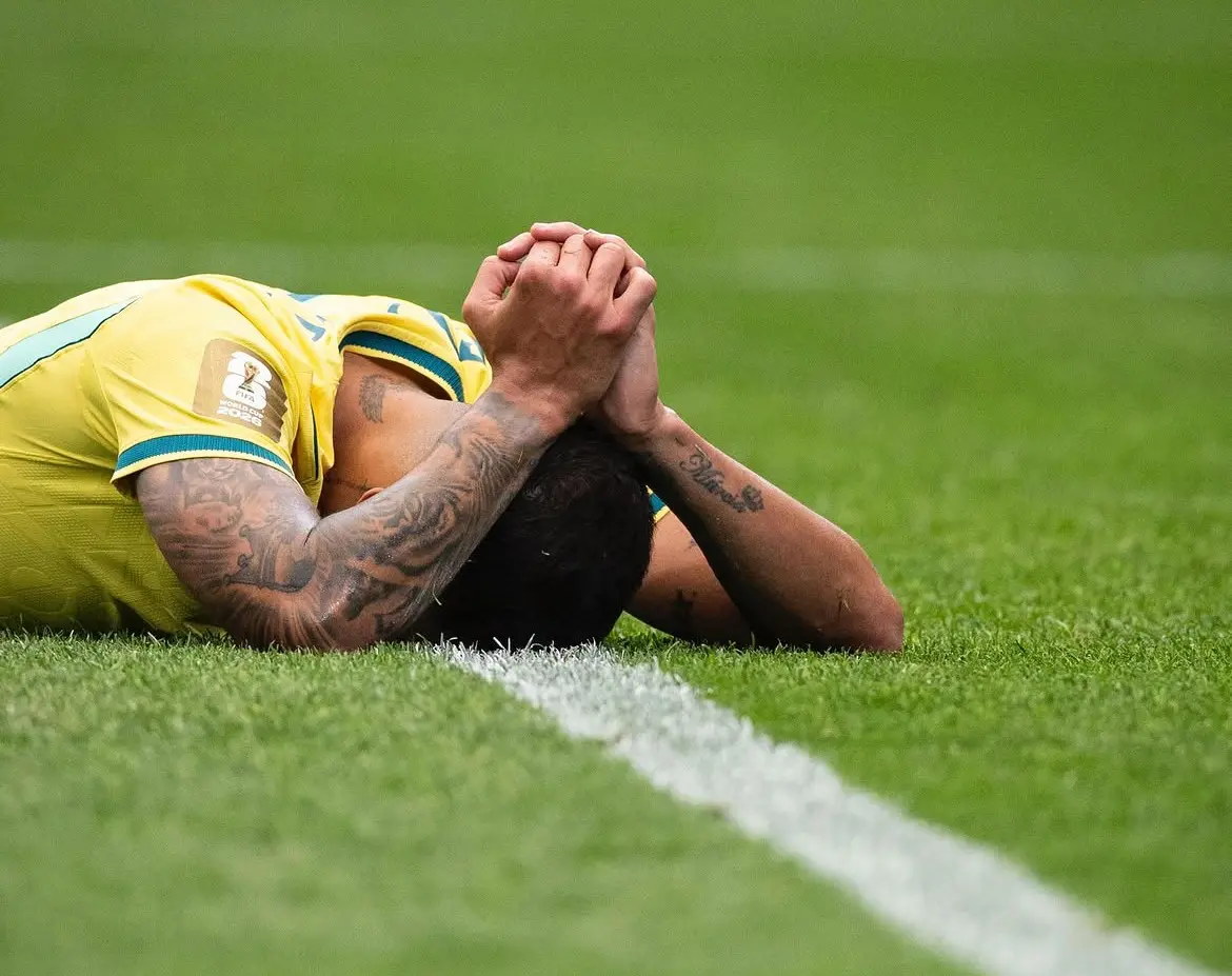 Bruno Guimarães perdeu pênalti (Foto: Reprodução / Redes Sociais)