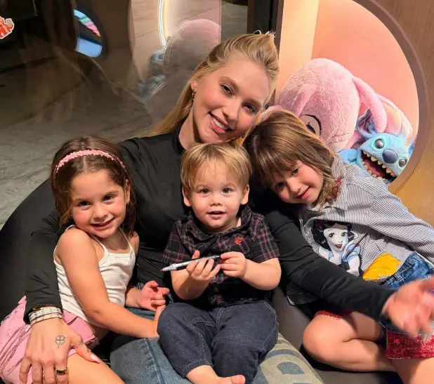 Virginia e seus filhos