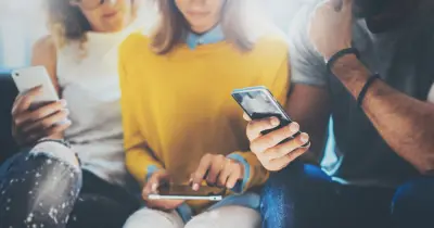 Celular escuta o que você fala? Entenda por que anúncios aparecem logo após uma conversa