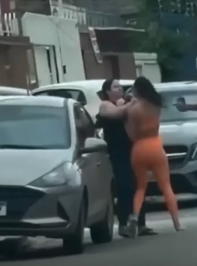 influenciadora acusada bater na mãe