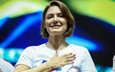 Michelle Bolsonaro reforça segurança após ataques virtuais