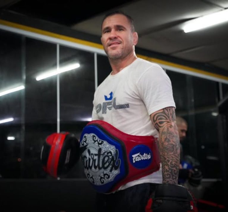 Lutador e professor de MMA Diego Braga Alves