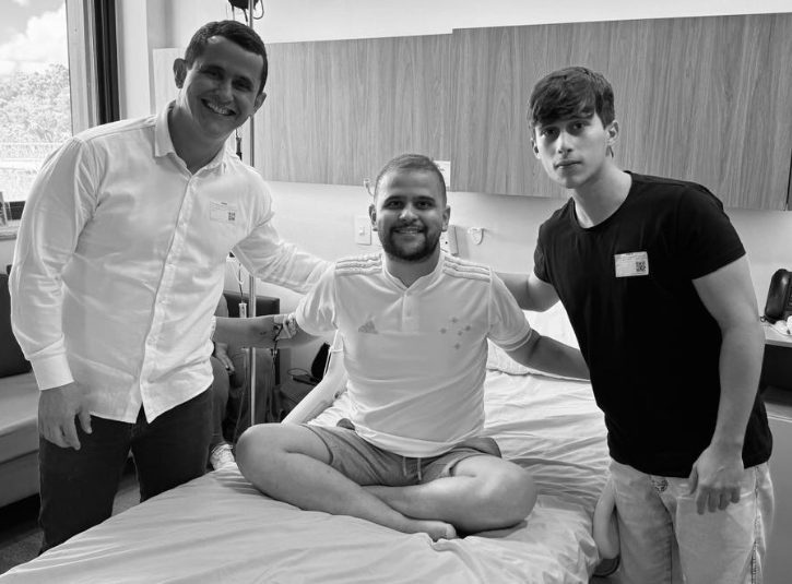 Senador Cleitinho Azevedo e irmãos