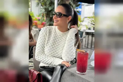 Influenciadora é condenada após ser flagrada espancando a própria mãe