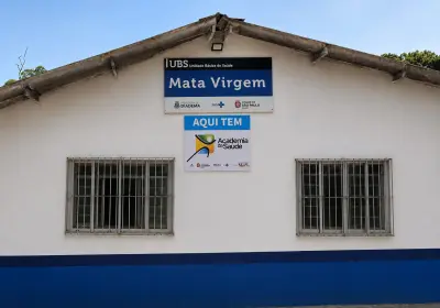 Corpo é encontrado enrolado em sacos de lixo ao lado de unidade de saúde